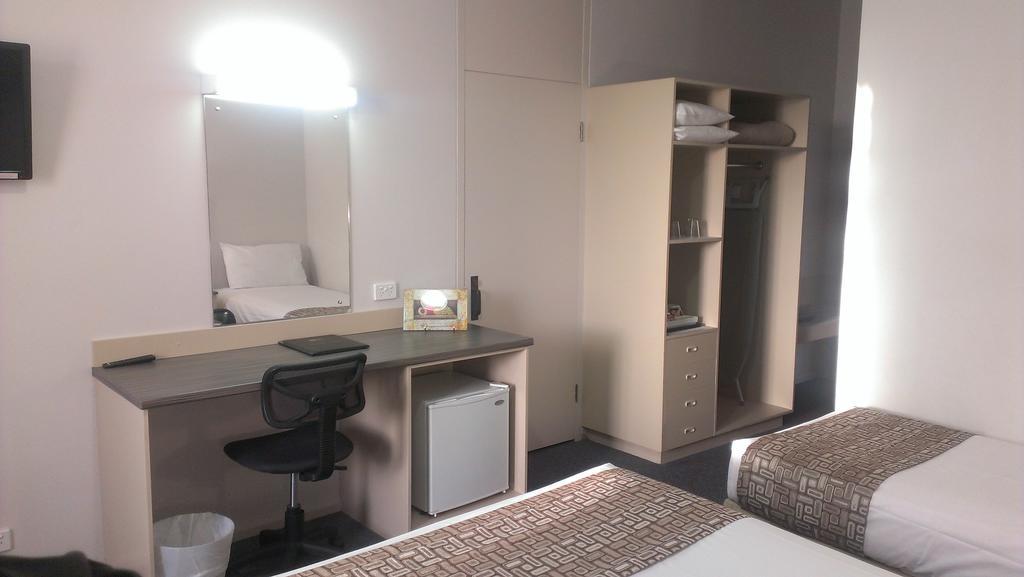 Lindy Lodge Motel Adelaide Room photo